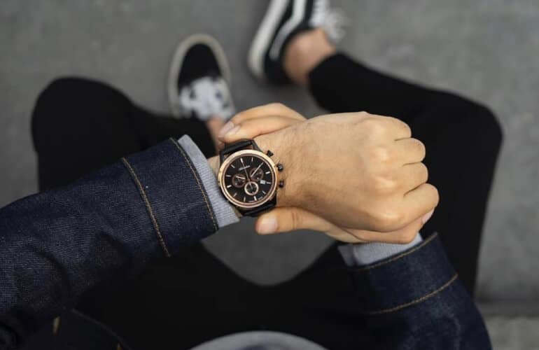 Męski zegarek Swiss Made: Na co zwrócić uwagę przy wyborze zegarka
